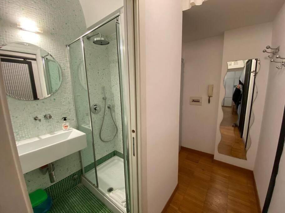 Studio Flat - Piazza San Cosimato By Yourhost Rzym Zewnętrze zdjęcie